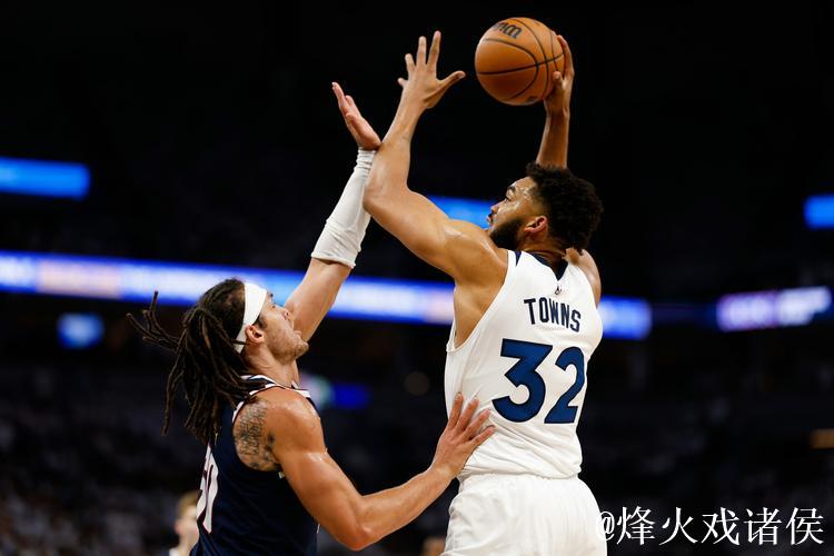 唐斯32+20尼克斯大胜森林狼 开拓者险胜掘金